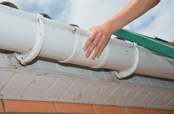 Gutter Reattachment in Palm Coast